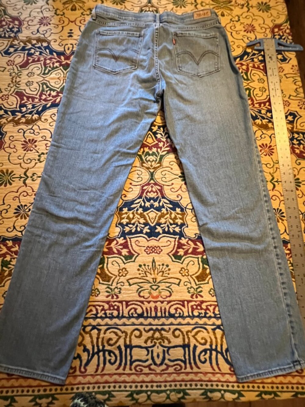 Levi's 525 Jeans Womens 14 M Light Wash Straight Leg Perfect Waist Distressed - Picture 11 of 16